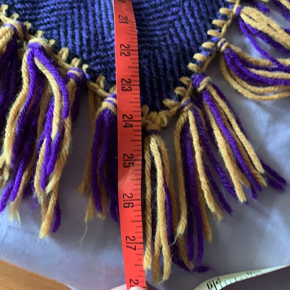 ❤️🔥 *** SOLD *** Artisan child’s poncho - handwoven in Quebec - Picture 9 of 10